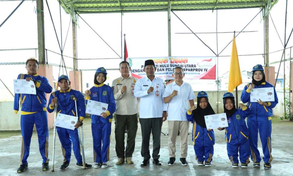 Peringkat 4 Peparprov IV Kalsel, Pemkab HSU Salurkan Rp.  2,4 Miliar Bonus untuk Atlet, Pelatih dan Ofisial – Kalimantan Channel