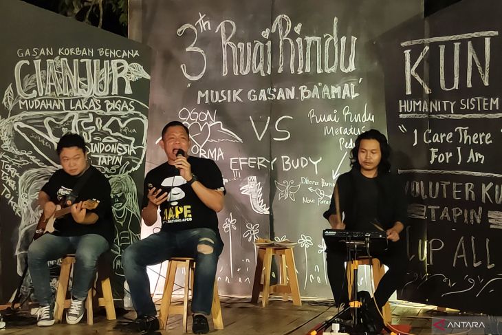 Kapolres Tapin buka bakti sosial untuk korban gempa Cianjur