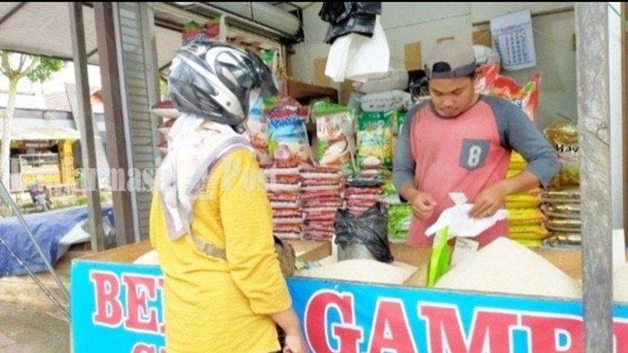 Warga Telpon Portal 24 Jam di Pasar Kota Barabai Bikin Pedagang Berjualan di Luar Makin Marak