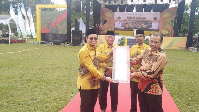 Bupati Aulia Oktafiandi Sebut Momen HUT Kabupaten HST ke-63 Sebagai Motivasi Berkarya dan Berprestasi – Banjarmasin Post