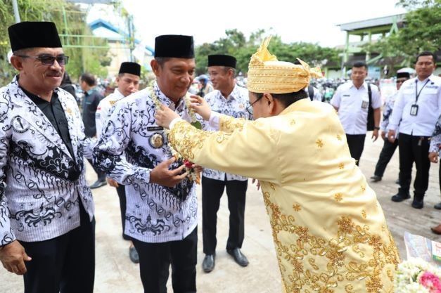 Meriah, Peringatan HUT PGRI ke-77 dan Hari Guru Nasional di HSU