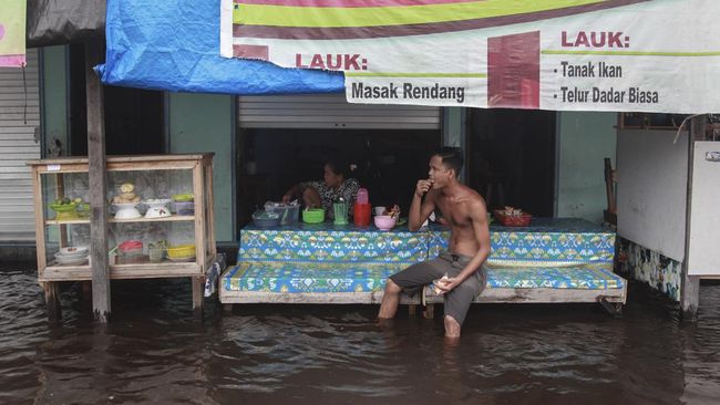 Banjir Kalimantan Merendam Sejak Jumat, Ribuan Warga Terdampak