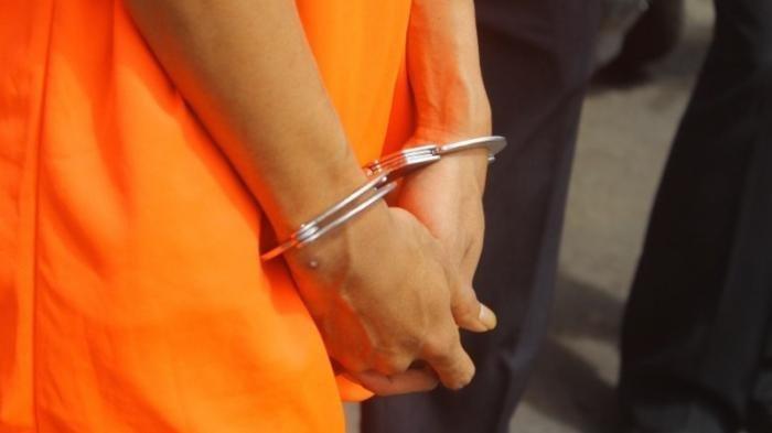 Man in Cage Ditangkap, Tertangkap Curi 2 HP Sound System Petugas HSS Kabupaten HUT – Tribun Kalteng