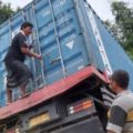 Truk Kontainer Tabrak 2 Mobil Pickup di Desa Mintin Pulpis, Korban Kecelakaan HSS Kalsel – Tribun Kalteng