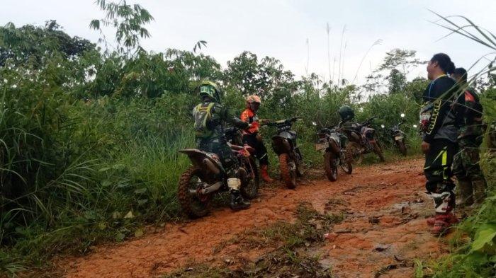 Kunjungi Desa Datar Batung, Dandim 1002/HST Dengarkan Keluhan Warga Soal Sulitnya Transportasi Hasil Pertanian