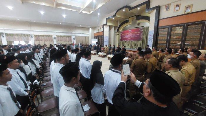 393 PPS Kabupaten Tabalong Resmi Dilantik, Diminta Jaga Integritas di Pemilu 2024