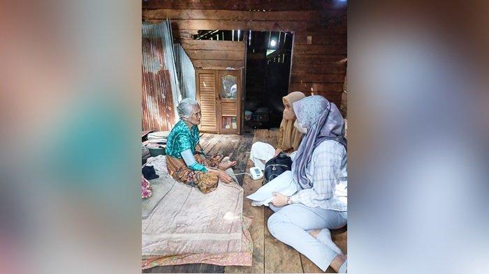 Sebanyak 172 warga rutin didatangi Tim Kesehatan Puskesmas Batumandi Kabupaten Balangan – Banjarmasin Post