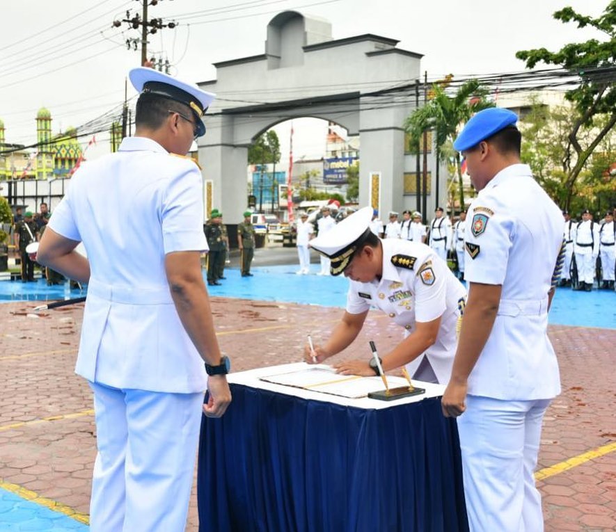 Kolonel Herbiyantoko Serahkan Jabatan Danlanal Banjarmasin