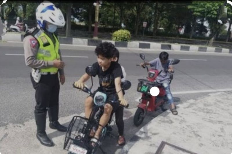 Polres HSU Buat Aturan Larang Sepeda Listrik Beroperasi di Jalan – ANTARA Kalsel