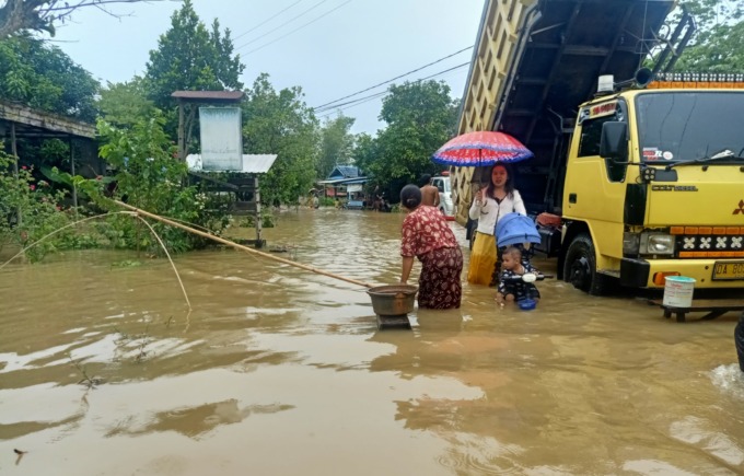 Banjir Mulai Resahkan Warga Tapin