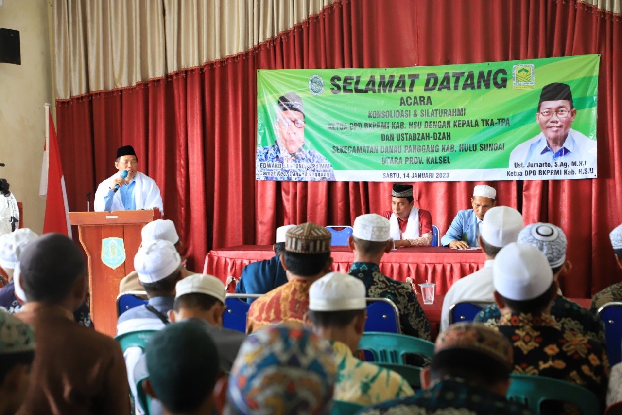 Gelar Konsolidasi, Silaturahmi Ketua BKPRMI HSU dengan Ustadz/Ustadzah di Danau Panggang