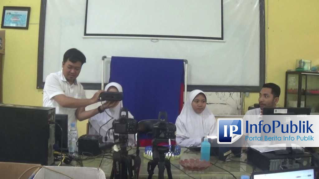 Ratusan Siswa SMA Negeri 2 Tanjung Jadi Sasaran Pencatatan E-KTP