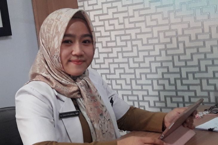Dian meraih gelar Dokter Teladan Terbaik Provinsi Kalimantan Selatan 2022