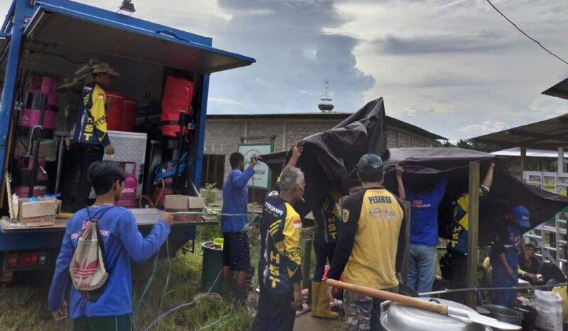 Bupati Hulu Sungai Tengah Perintahkan Dinas Sosial PPKB PPPA dan BPBD Bantu Warga Terdampak Banjir