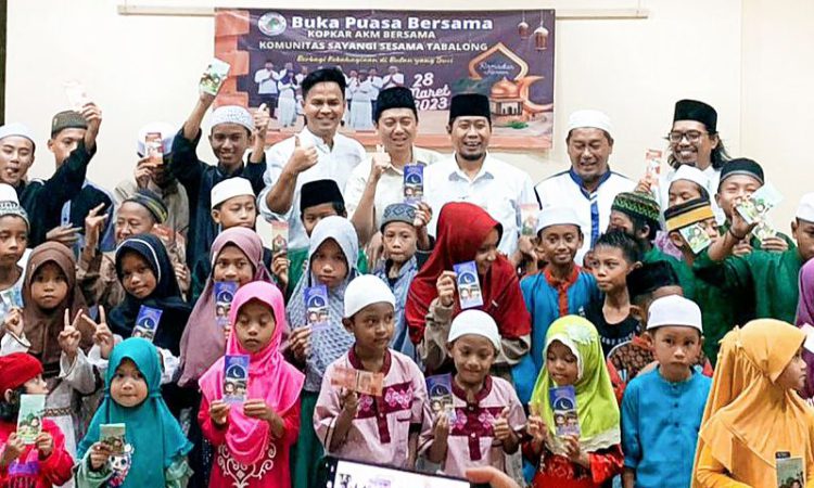 Kopkar AKM dan KS2 Bukber Bareng 50 Yatim, Kyai Najib: Optimis Yatim Bisa Sukses