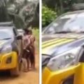 Video Viral 3 Pria Bawa Sajam, Kendaraan Anggota Polsek Lamandau Diblokir Karena Rekannya Ditangkap