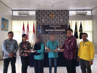 Jelang Pemilu 2004, Lapas Tanjung Gandeng Disdukcapil Catat KTP Keluarga Pemasyarakatan