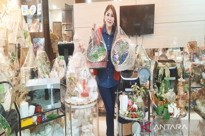 Dari Turki, Paket Piring Keramik Dijual Rp 5 Juta di Banjarmasin – ANTARA Kalsel