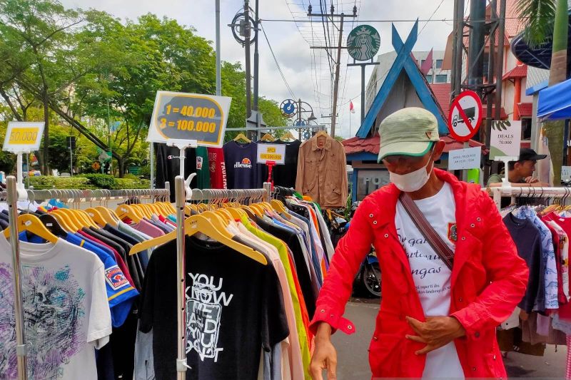 Pasar Tungging Banjarmasin mulai diserbu jelang pertengahan bulan puasa